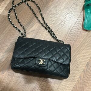 CHANEL Black Quilted Leather Shoulder Bag with Gold Hardware
